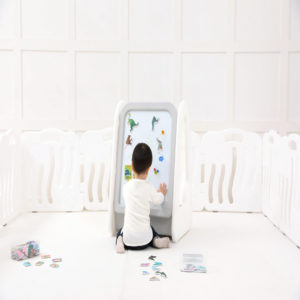 IF-143-iFam Easy Doing Kids Magnetic Easel 4