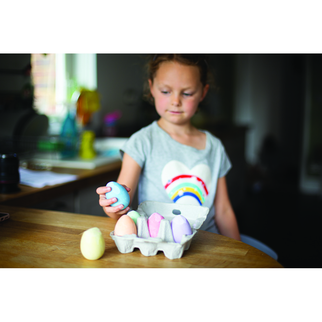 Bigjigs Box of Chalk Eggs Toy Dubai (Toys MENA LLC)