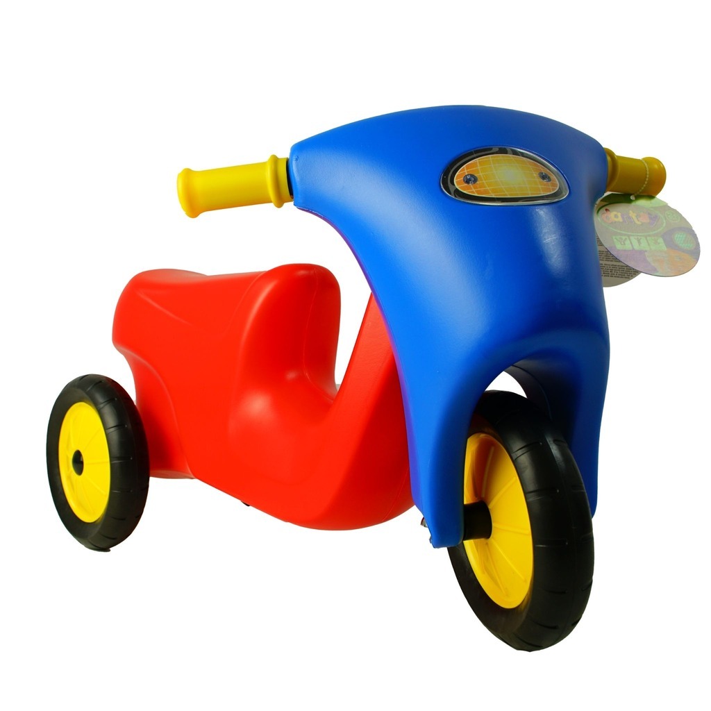 3331_-_3_Wheel_Scooter_with_Rubber_Wheels_(3)