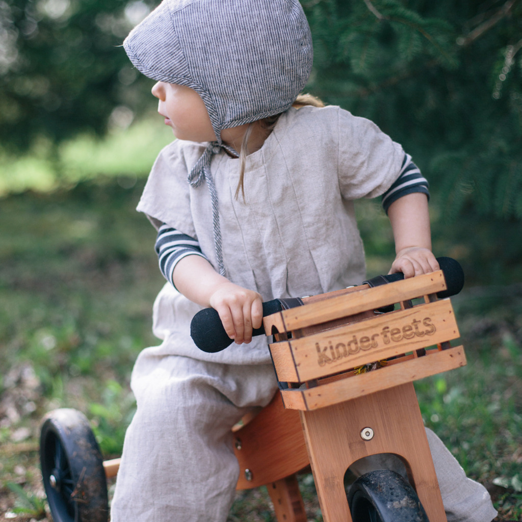 KFB7_-_Toddler_Balance_Bike_+_Basket_+_Helmet_-_Black_(6)