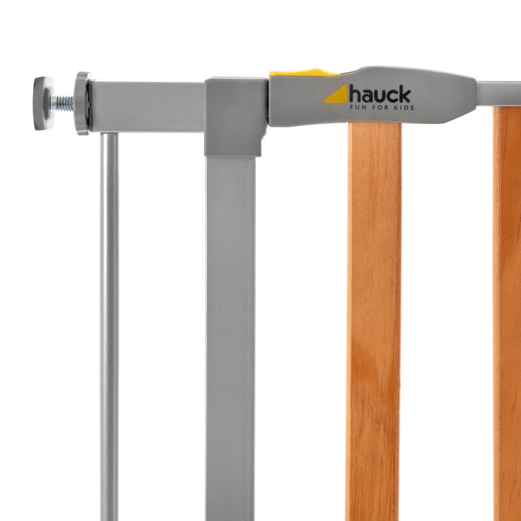 Hauck safety gates Woodlock 2 Silver Toy Dubai (Toys MENA LLC)
