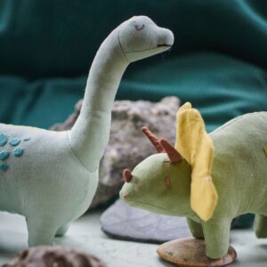 TB4104_-_Trike_Linen_Dinosaur_Toy_(4)
