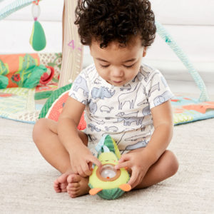 04_Farmstand_Avocado_Stroller_Toy_307252_(2700)
