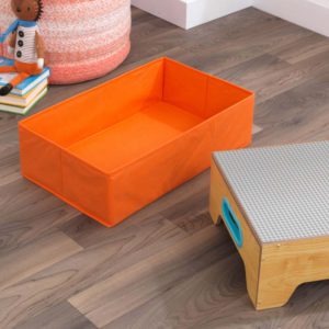 20038-kidkraft-creative-zone-activity-table-7