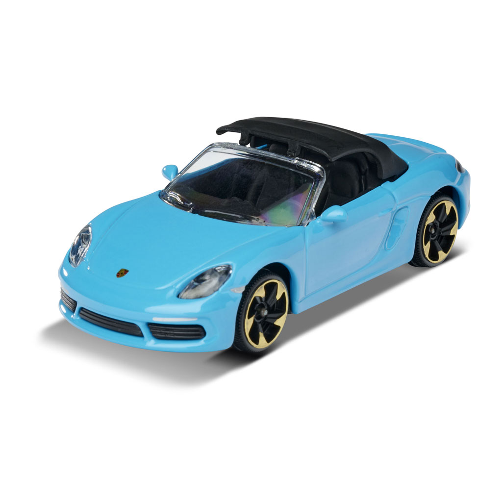 212050029-cars-online-2-624