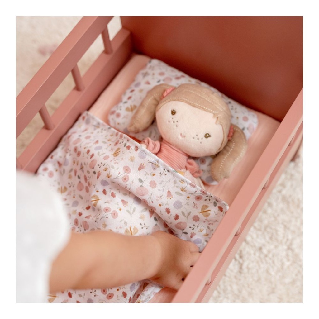 LD7097_-_Wooden_Doll_Bed_with_Blanket_Set_(7)