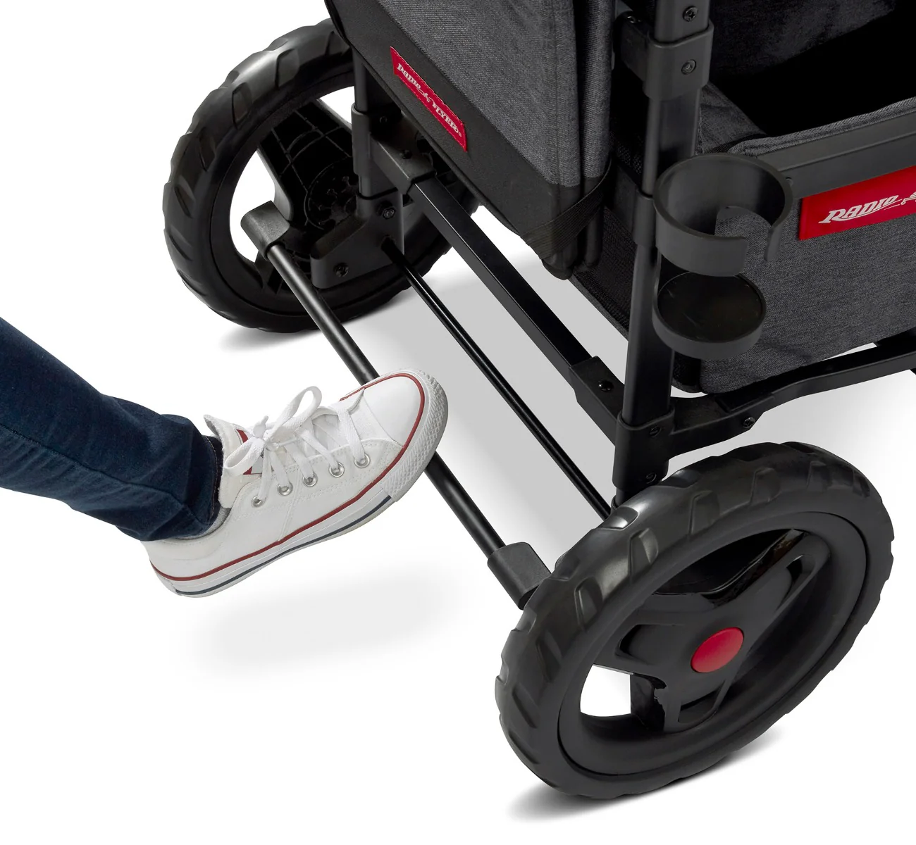 voya-stroller-wagon-inset-footbrake-model-3995.jpg