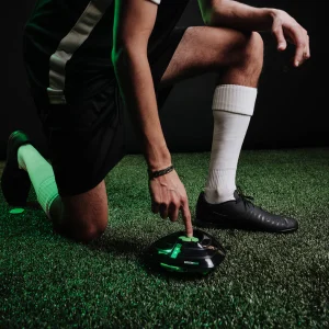 1001_Strikesphere_Soccer_Bot_Ball-Greeen_09